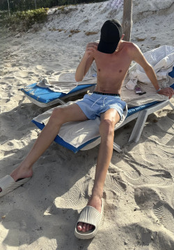 Anunt GAY în Cluj-Napoca - ESCORT PASIV ! [1]. 