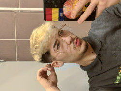 Anunt GAY în București - Eduard activ si pasiv [1]. 