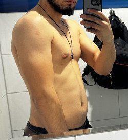 Anunt BARBATI în Sibiu - Băiat tânăr  [1]. 