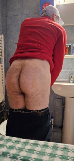 Anunt GAY în București - .neața🤪   vreau să fiu curva și târfa ta 🤪🤪🤪🤪🤪🤪 [1]. 