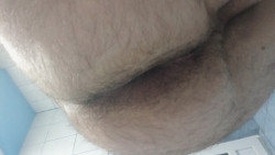 Anunt GAY în București - Supozitor în cur [1]. 