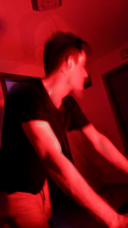 Anunt BARBATI în Brașov - Cer și over discreție, caut sex de ocazie. (Accept și cuplu) [1]. 