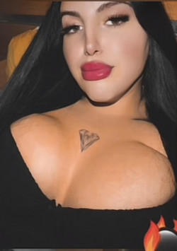 Anunt VIDEOCHAT ONLYFANS în București - Bună sunt sofia , fac video apel uri  [1]. 