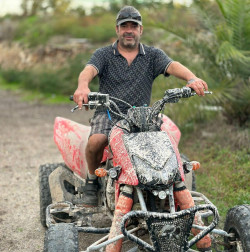 Anunt BARBATI în București - Caut o partenera  [1]. 