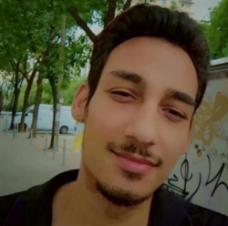 Anunt GAY în București - 2 activi  [1]. 