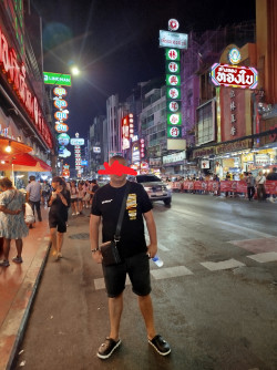 Anunt BARBATI în București - As dori sa cunosc o doamnă , domnișoara din București  [1]. 