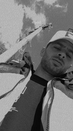 Anunt BARBATI în București - Ofer placeri doamnelor si domnisoarelor😇🥵 [1]. 