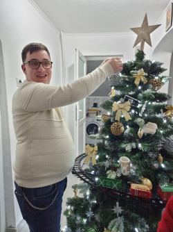 Anunt MATRIMONIALE în București - Buna Sunt Nicolas  [1]. 