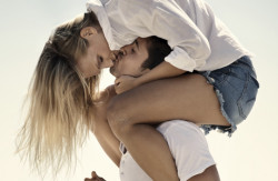 Anunt BARBATI în București - Intelectual matur [1]. 