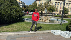 Anunt BARBATI în București - Bună caut o fată!  [1]. 