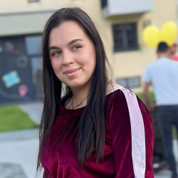 Anunt CUPLURI LIBERALE în Brașov - sunt lesbi nu acep barbati singuri acep si cuplu din brasov  [1]. 