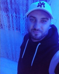 Anunt CUPLURI LIBERALE în București - Bărbat de 26 de ani caut cuplu și femei pentru aventuri [1]. 