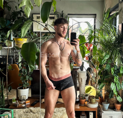 Anunt GAY în București - Escort news [1]. 