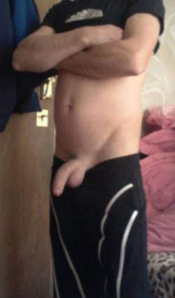 Anunt GAY în Neamț - Îmi caut perechea [1]. 