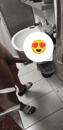 Anunt GAY în București - Alex/deplasari [1]. 