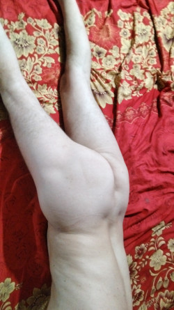 Anunt GAY în Iași - OFER COMPANIE DOMNILOR DOTATII... [1]. 