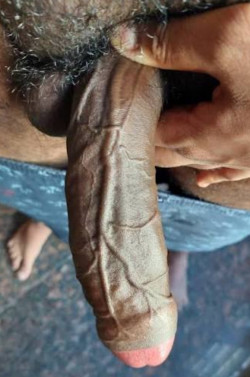 Anunt MASAJ EROTIC în București - Caut femei și fete  [1]. 