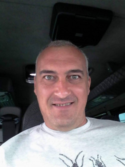Anunt MATRIMONIALE în București - Îmi caut iubită submisivă,chiar și grăsuță! [1]. 