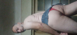 Anunt GAY în București - GAY  PASIV ÎN CĂLDURI [1]. 