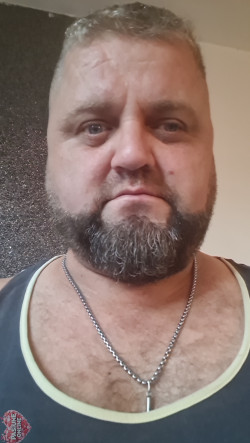Anunt BARBATI în Brașov - Discretie și pasiune [1]. 