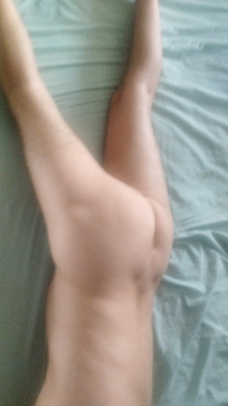 Anunt GAY în Iași - PENTRU DOMNII DOTATII  [1]. 