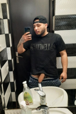 Anunt BARBATI în București - Caut fun,sex,party [1]. 