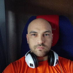 Anunt BARBATI în București - Femei pt sex [1]. 