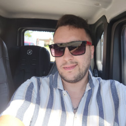 Anunt CUPLURI LIBERALE în București - Caut un cuplu sunt incepator si tare curios sunt open mind [1]. 